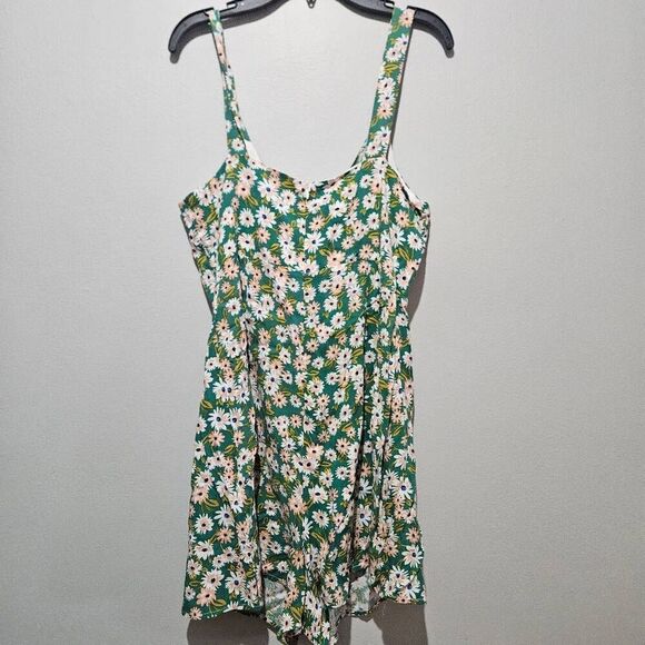 Lush Green floral summer romper size M - Picture 6 of 6